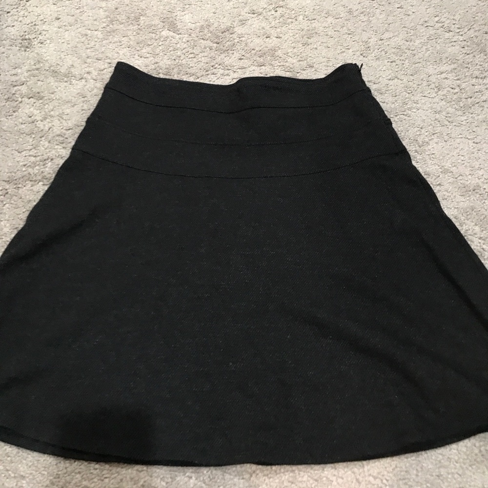 Athletes Size 6 Skirt